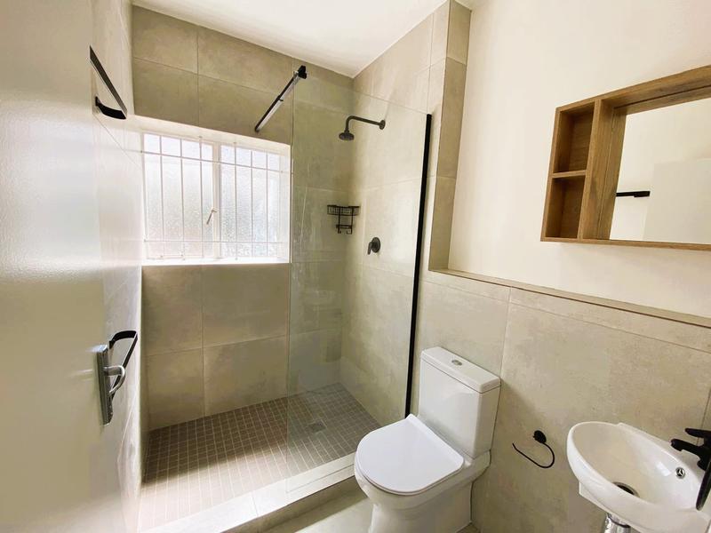 To Let 1 Bedroom Property for Rent in Tamboerskloof Western Cape